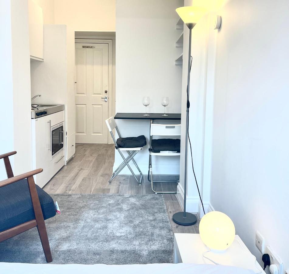 Stylish Studios By Luxestays Shepherds Bush London