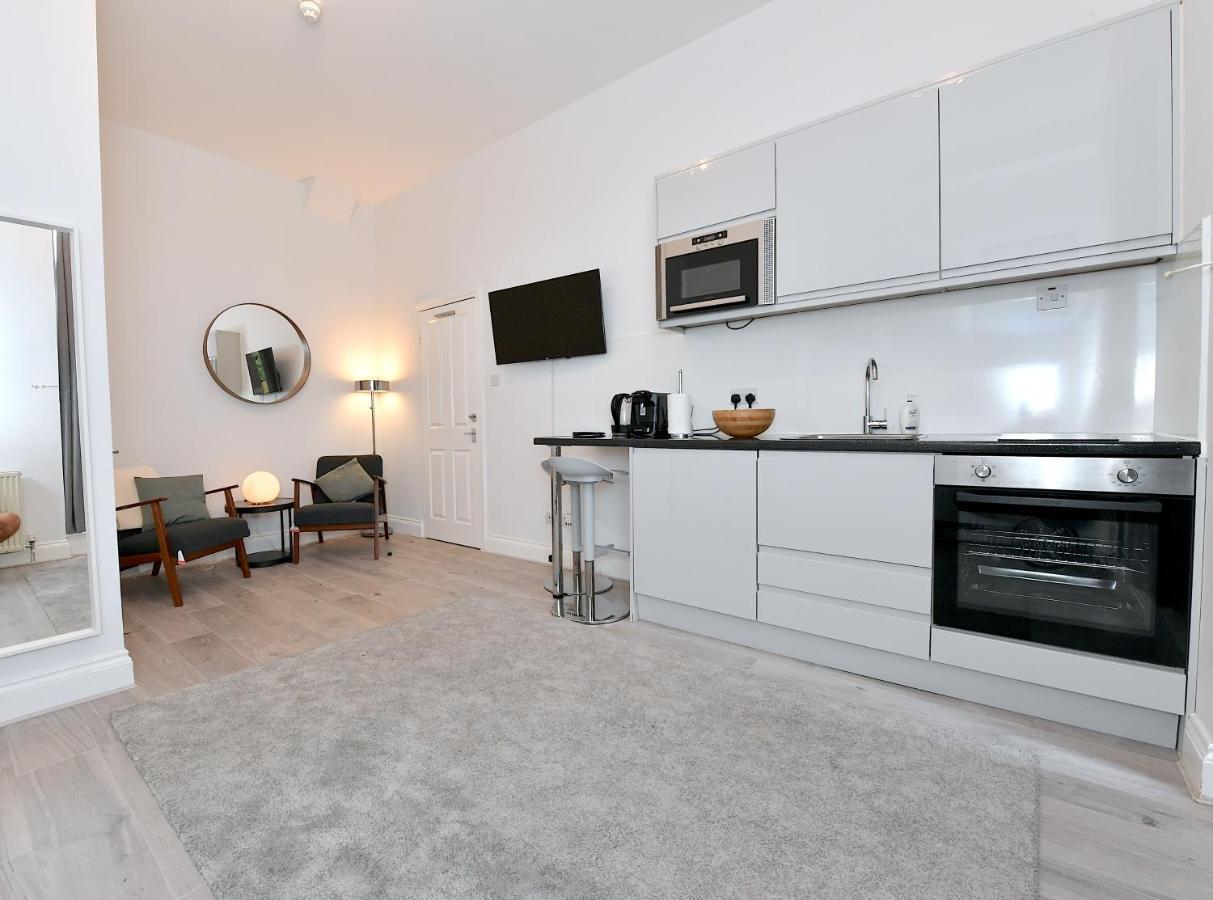 Stylish Studios By Luxestays Shepherds Bush Apartment London