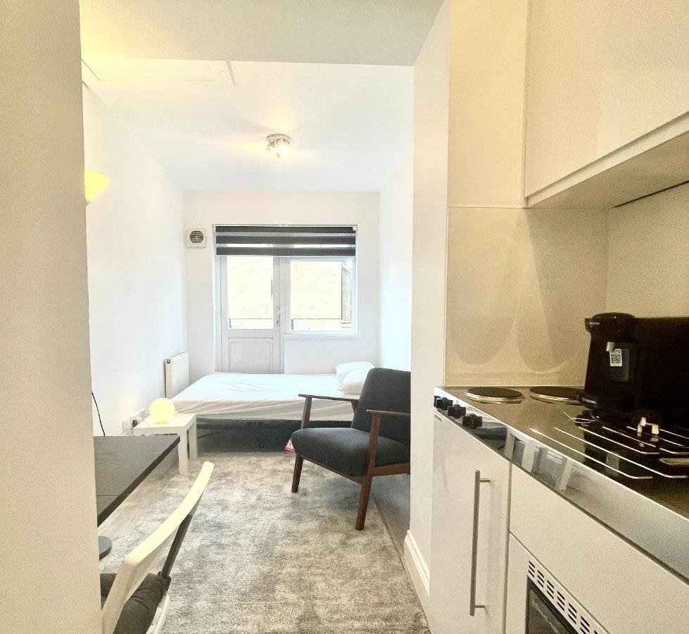 Apartment Stylish Studios By Luxestays Shepherds Bush *