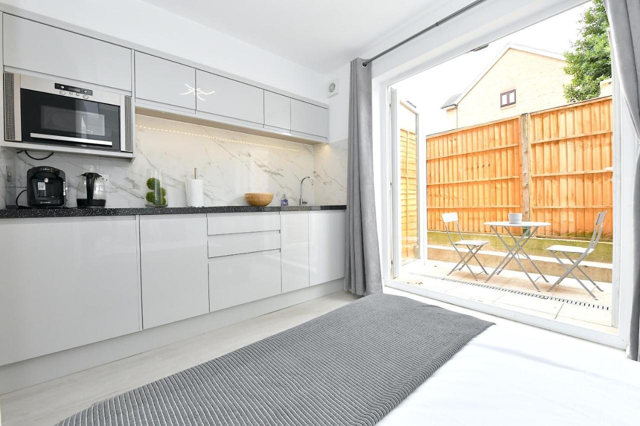 Stylish Studios By Luxestays Shepherds Bush Apartment *