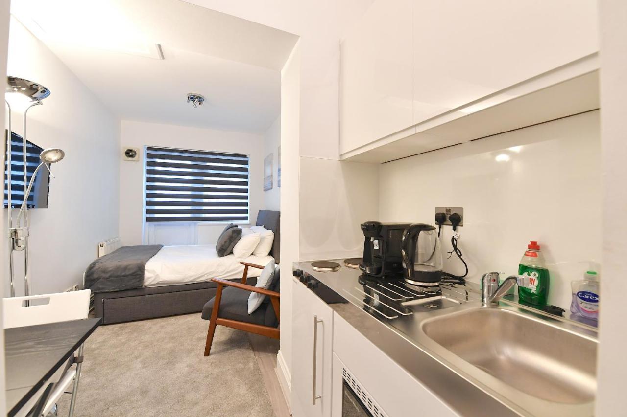 Stylish Studios By Luxestays Shepherds Bush Apartment *