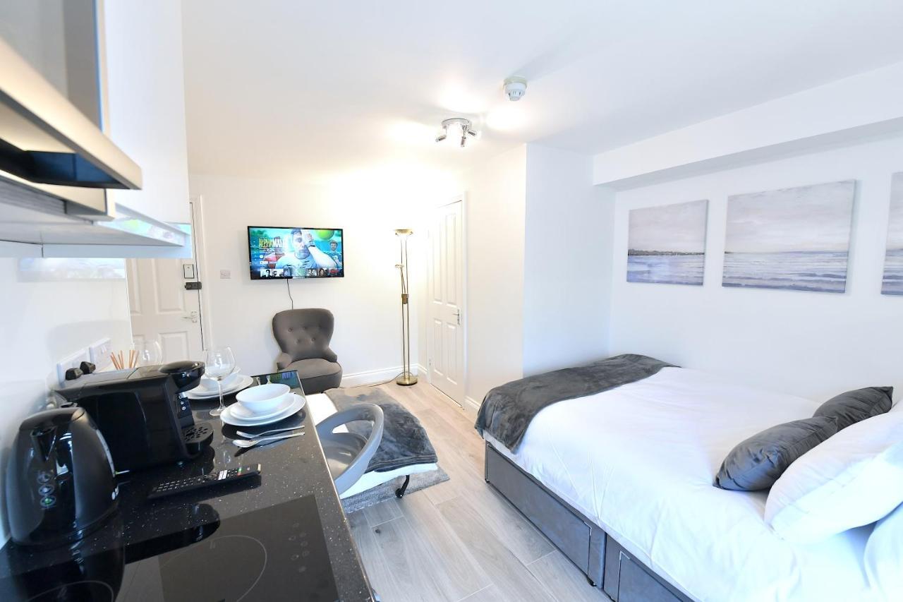 Apartment Stylish Studios By Luxestays Shepherds Bush