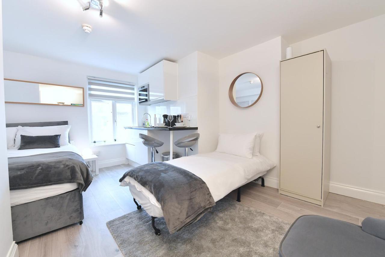Apartment Stylish Studios By Luxestays Shepherds Bush London