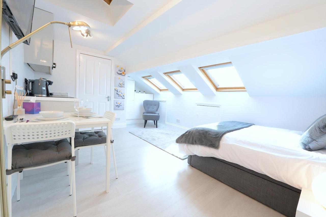 Apartment Stylish Studios By Luxestays Shepherds Bush *