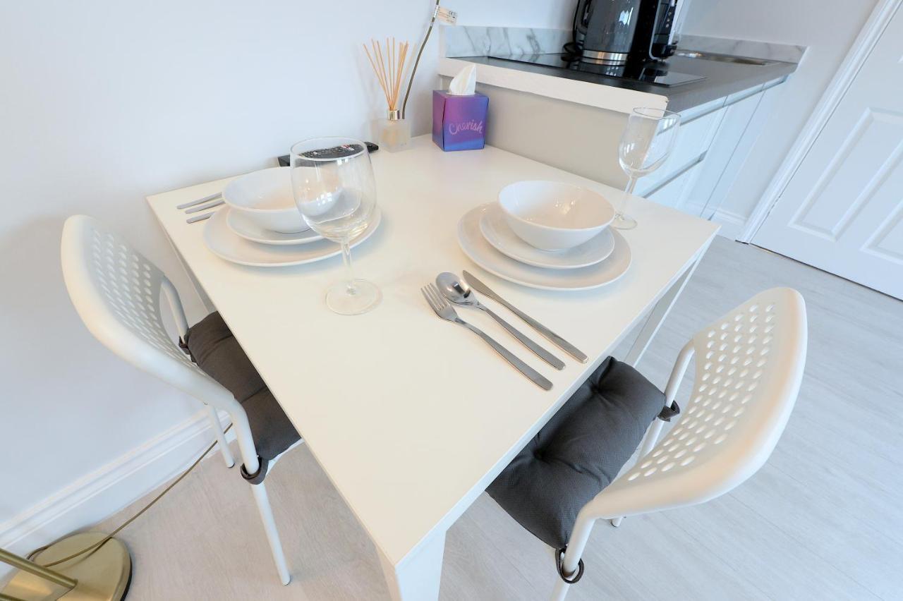 Apartment Stylish Studios By Luxestays Shepherds Bush